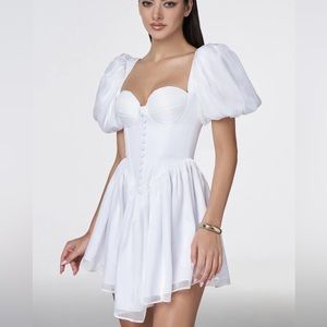 Size medium Adeirlina “here comes the sun” dress!